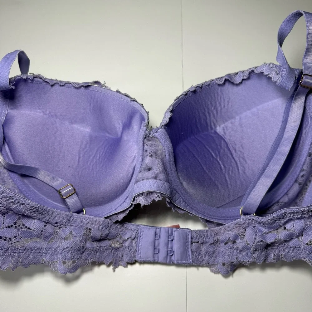 Juicy Couture‎ Lavender Lace Bra 34C Underwire Comfortable Fit